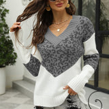 Sweater 2025 New Colored Knitted Shirt Women's Autumn Winter Leopard Tard New V-Necked Sweater HZ1208