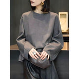 This Year's Popular Beautiful Little Shirt Small Man Fashionable Loose Thin Green V Collar Knit Long Sleeve Open Shirt Woman HZ1208