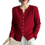 Baiting Design Sweater Coat Wearing Pure Autumn And Winter Korean 2025 Simple Knitted Bottom Shirt Temperament New HZ1208