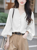 White V-Neck Lantern Sleeve Top Women's Dress 2025 New Early Spring Ocean Design Wears French Chic Shirt HZ1208